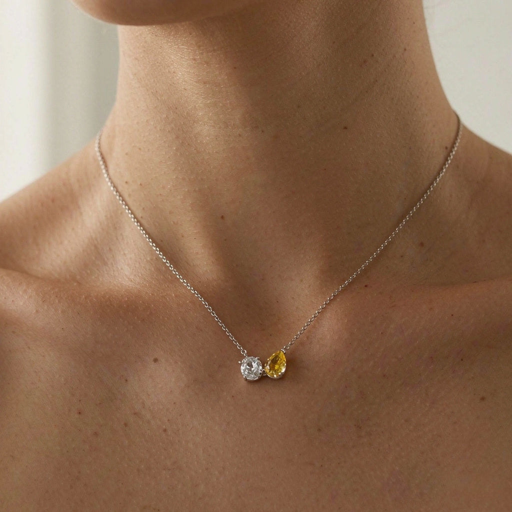 POFFLET Side by Side Necklace detail view