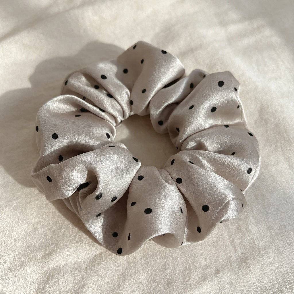 POFFLET Dot Mood Scrunchie product photo